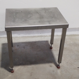 s/s table